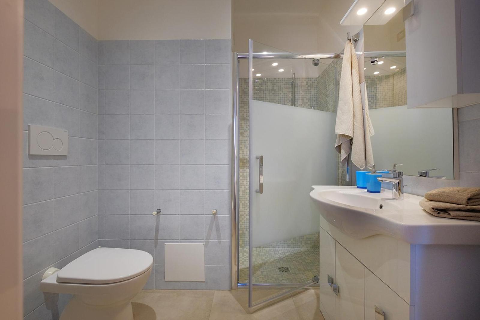 Casa Azzurra - Blue House Hotel Теулада Екстериор снимка
