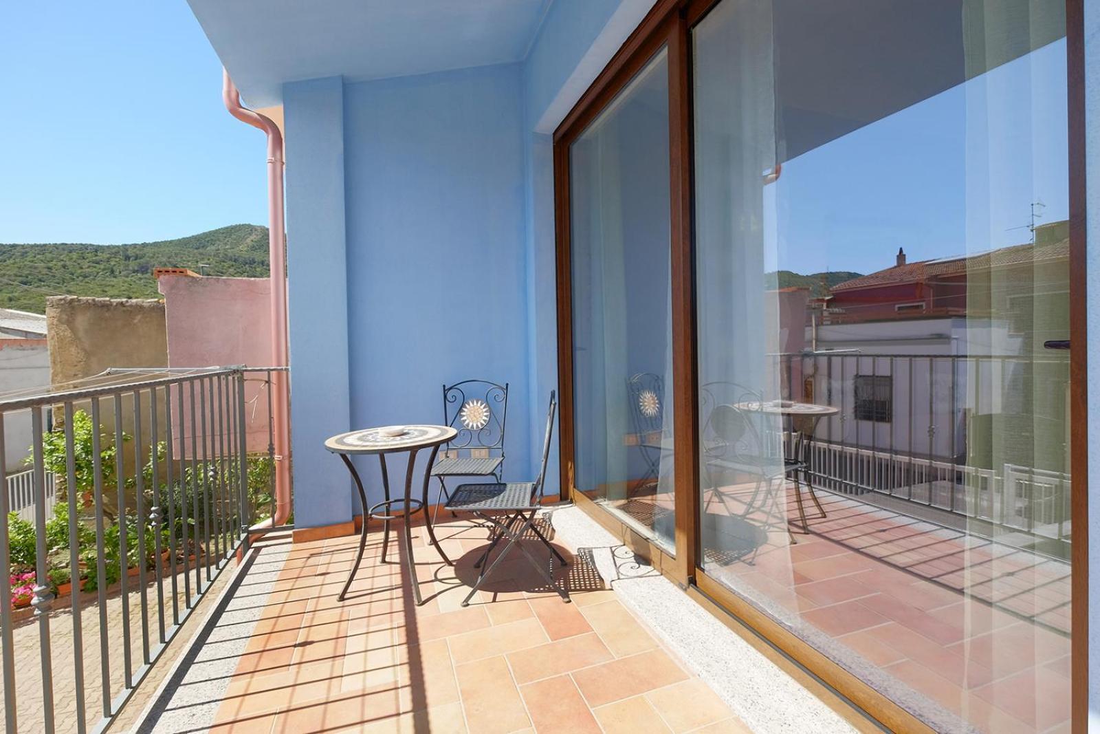 Casa Azzurra - Blue House Hotel Теулада Екстериор снимка