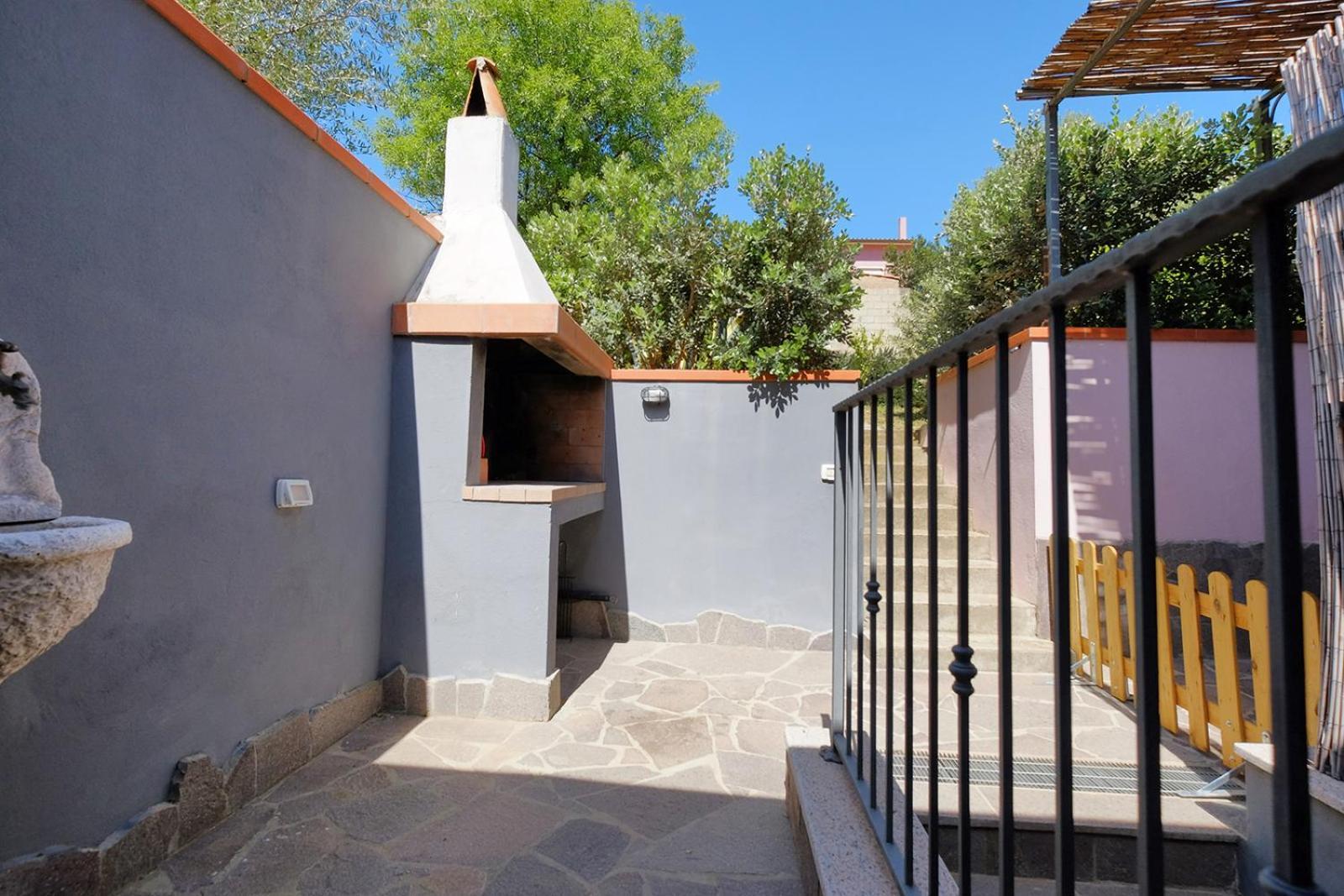 Casa Azzurra - Blue House Hotel Теулада Екстериор снимка
